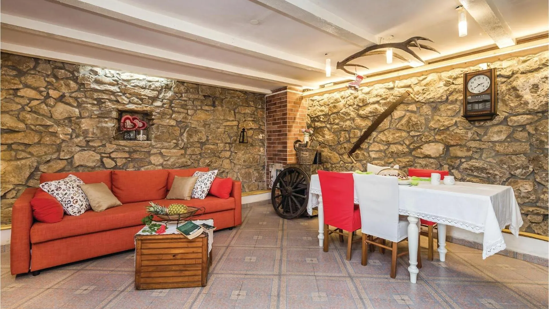 Holiday home Lovely Home In Jurdani With Outdoor Swimming Pool