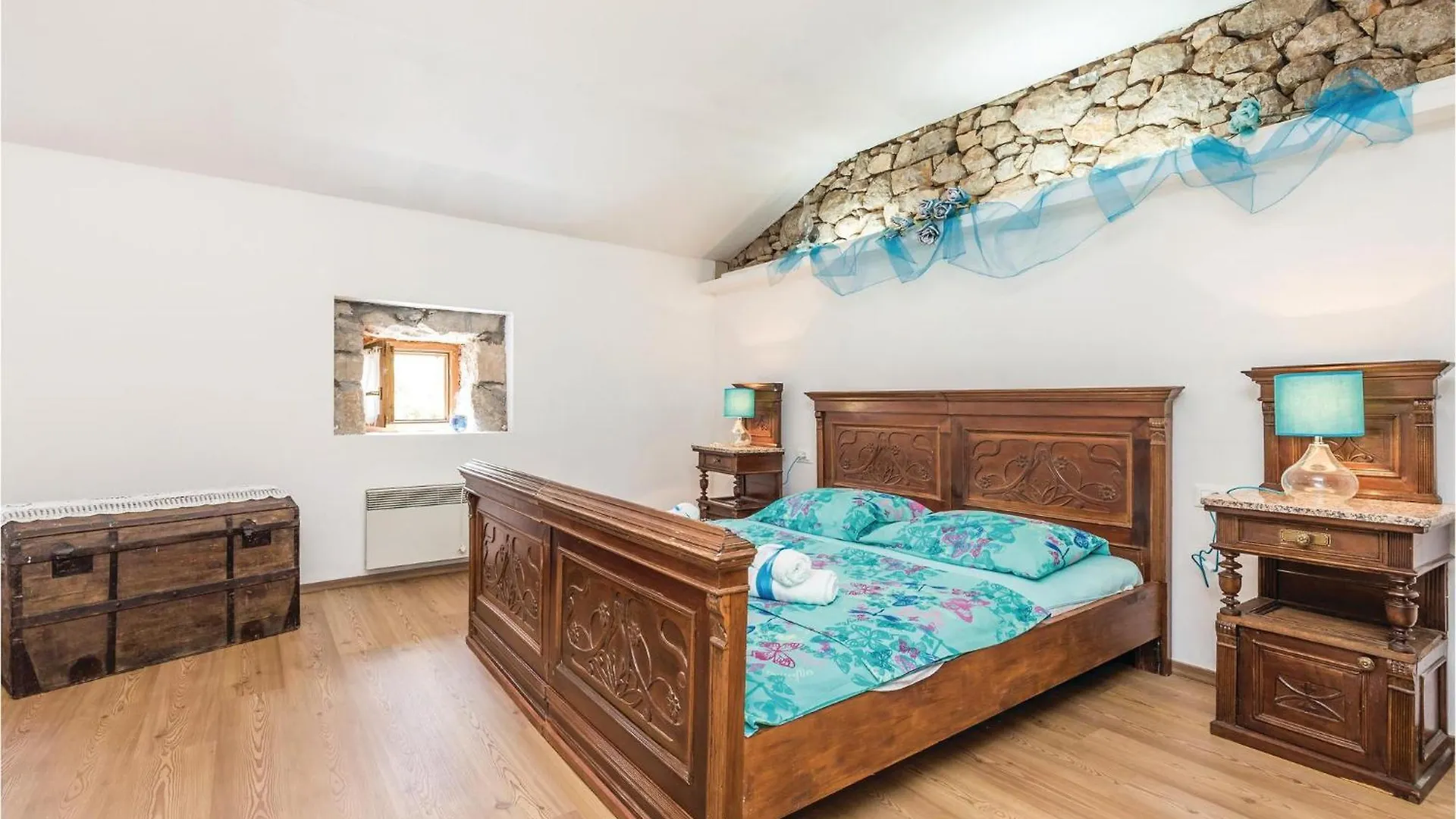 Lovely Home In Jurdani With Outdoor Swimming Pool 0*,